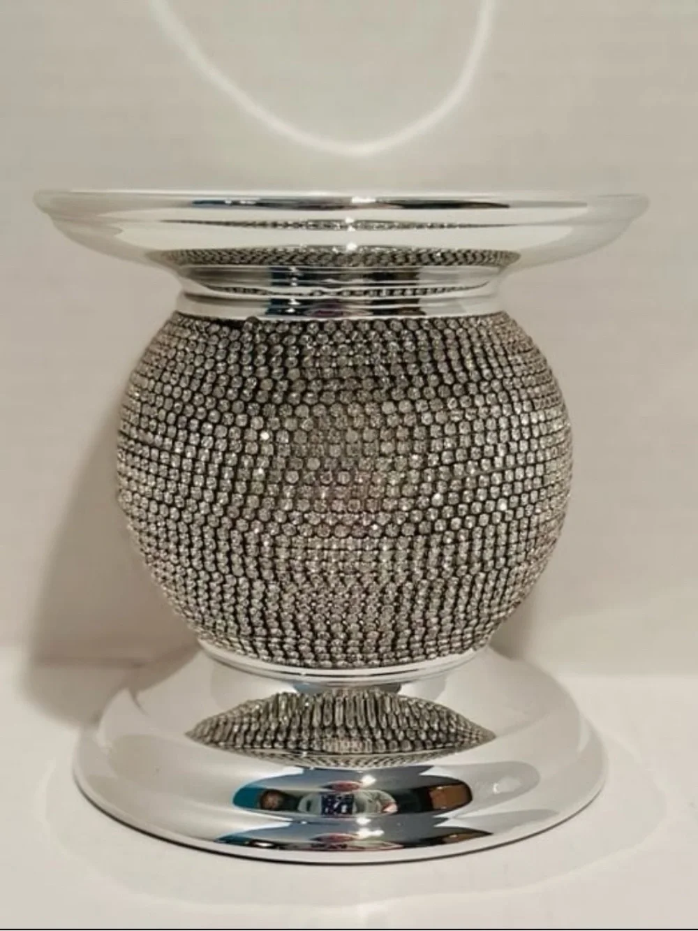 Bath & Body NIB Bling Applique Pedestal 3-Wick Candle Holder